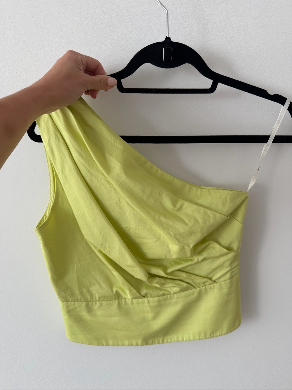 🗽NEW Devotion TWINS One-Shoulder Drapped Lime Crop Top
